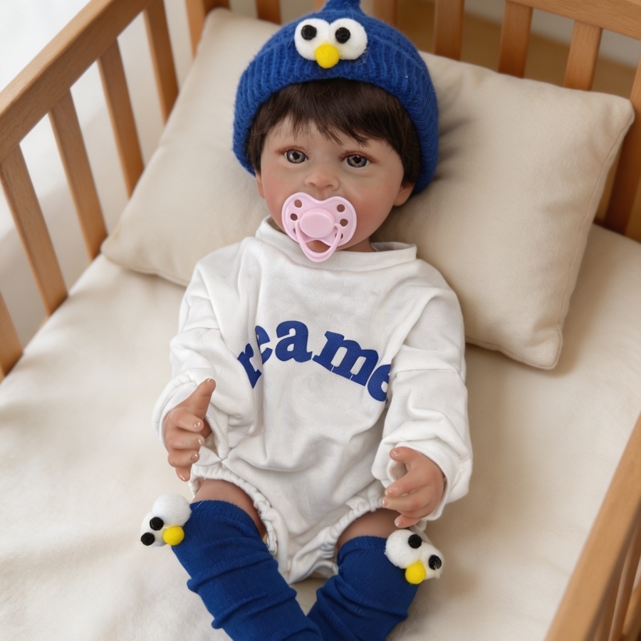 Baby Clothing Gifts - 55cmのリアルな男の子のリボーンドール、リアルな身体のディテール、フルビニール製の人形、子供向け着せ替えゲームのお供、おもちゃ、ギフト
