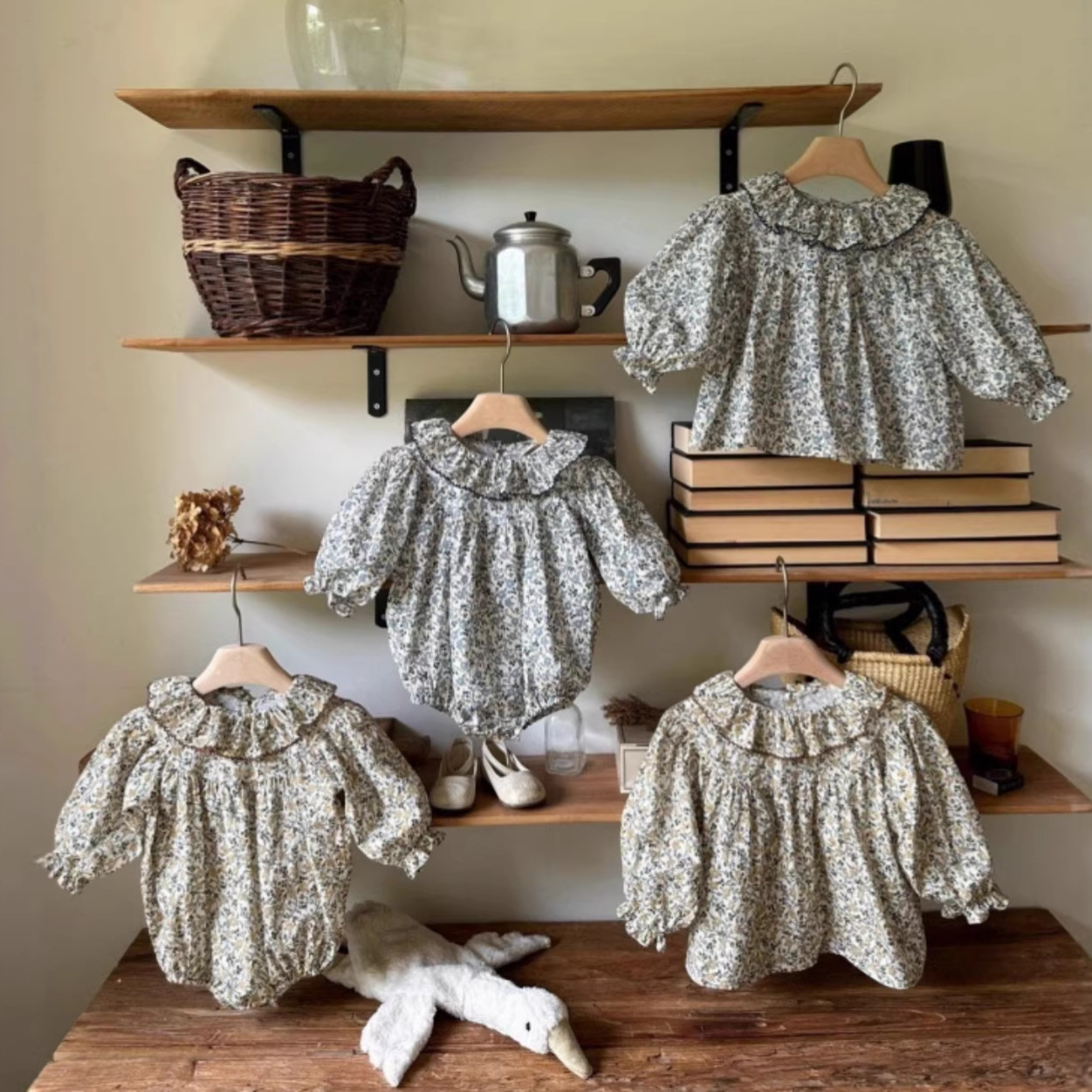 2026 春の新しい女の赤ちゃん長袖花柄ボディスーツ女の子フ - Baby Clothing Outlet のレビューと価格