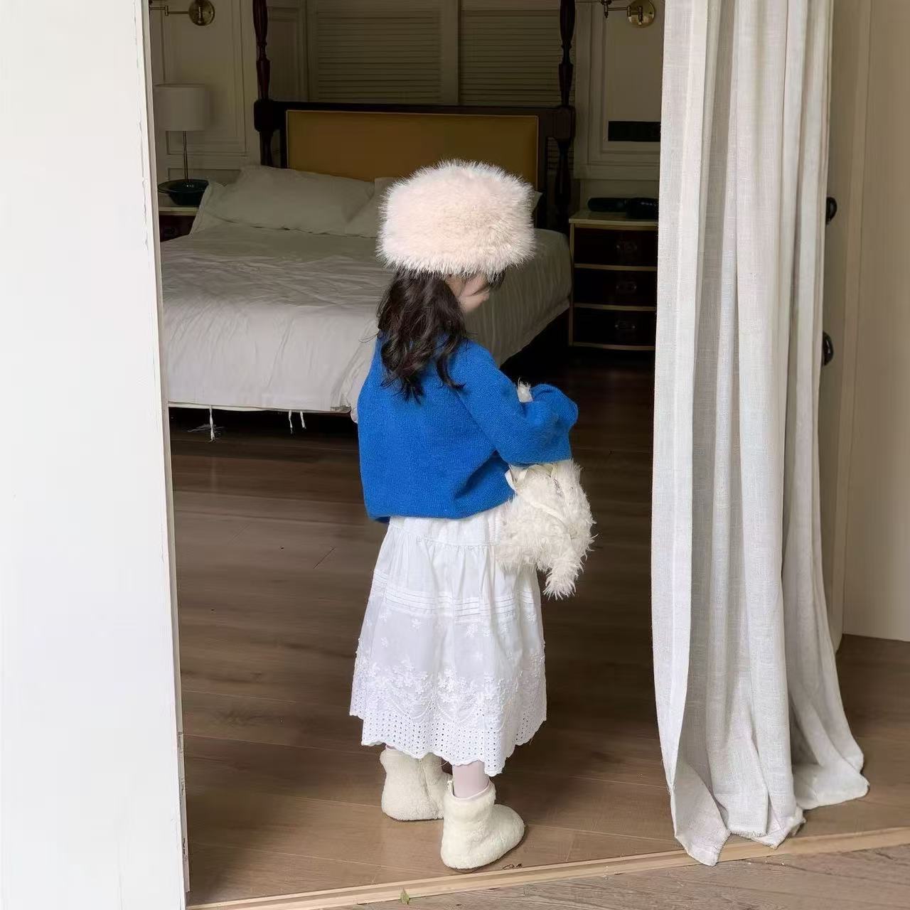 春秋の女の赤ちゃんニットセータールーズブループルオーバー幼児 - Baby Clothing Jumper のレビューと価格